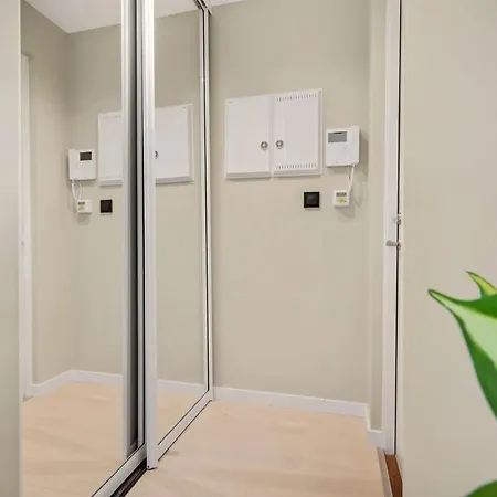 דירה Dinbnb Appartments L Modern And Fully Equipped L 500 Meters From Torget